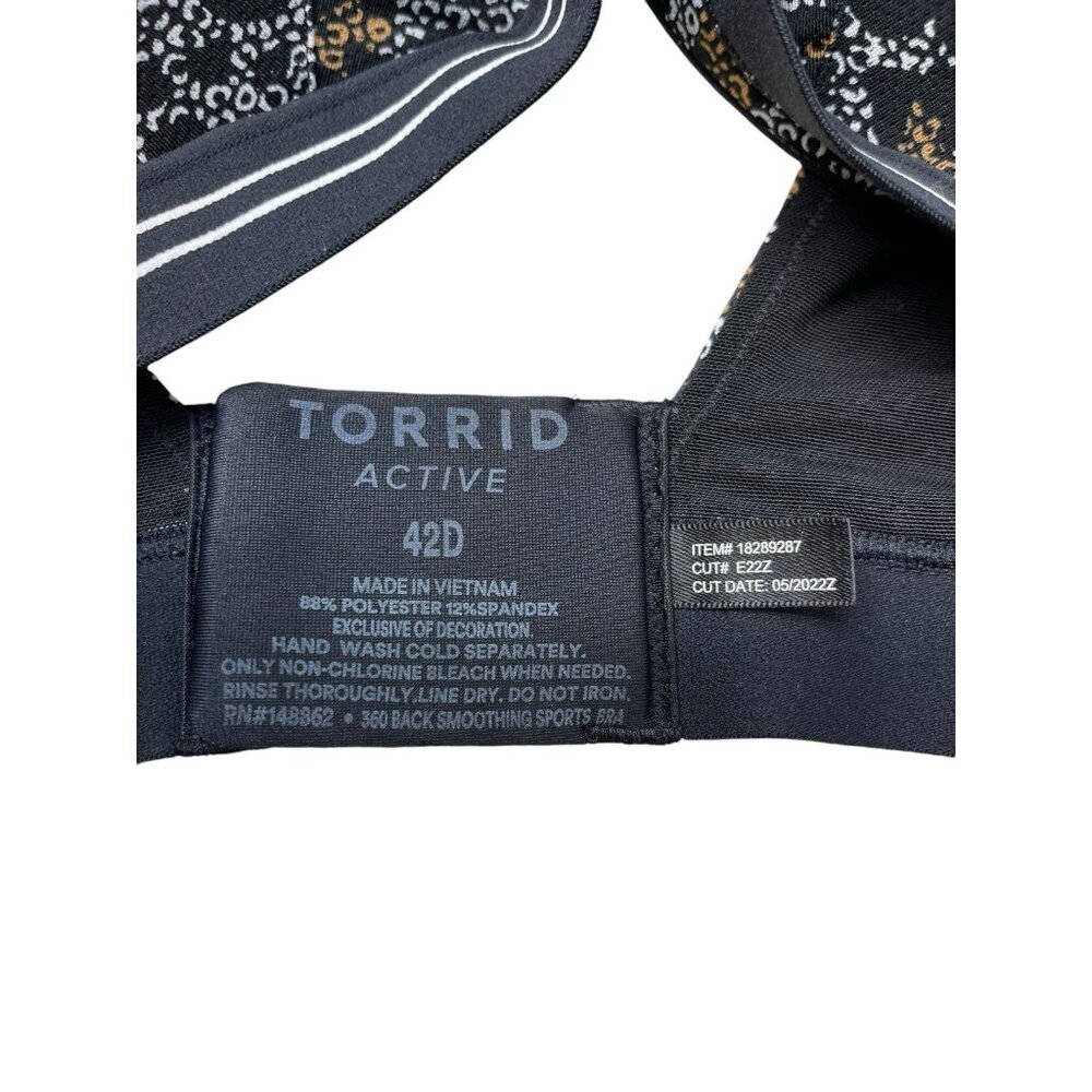 Torrid 42d Leopard Print Back Smoothing Wire Free… - image 3